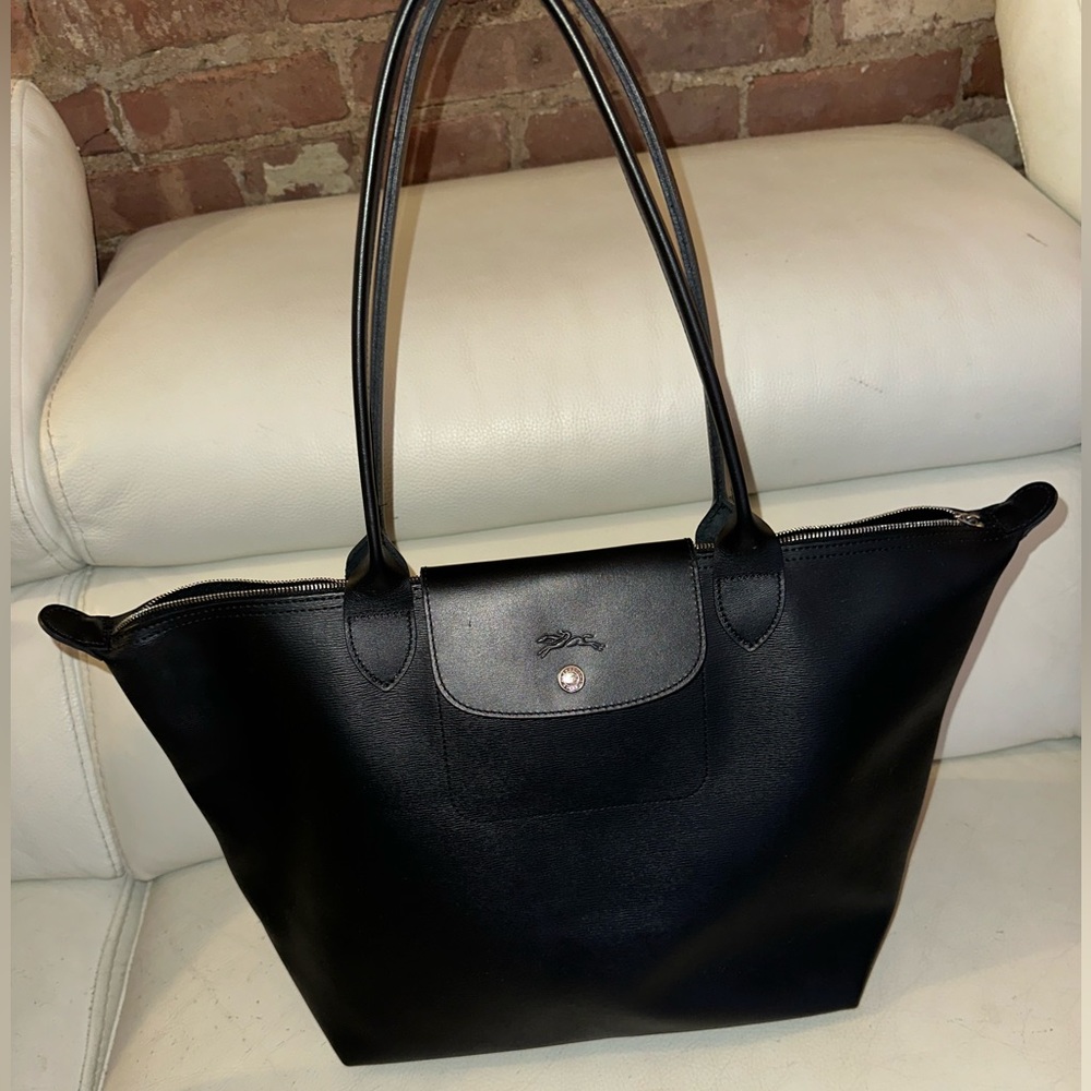 Longchamp Black 100% Leather Bag / Purse / Weekender